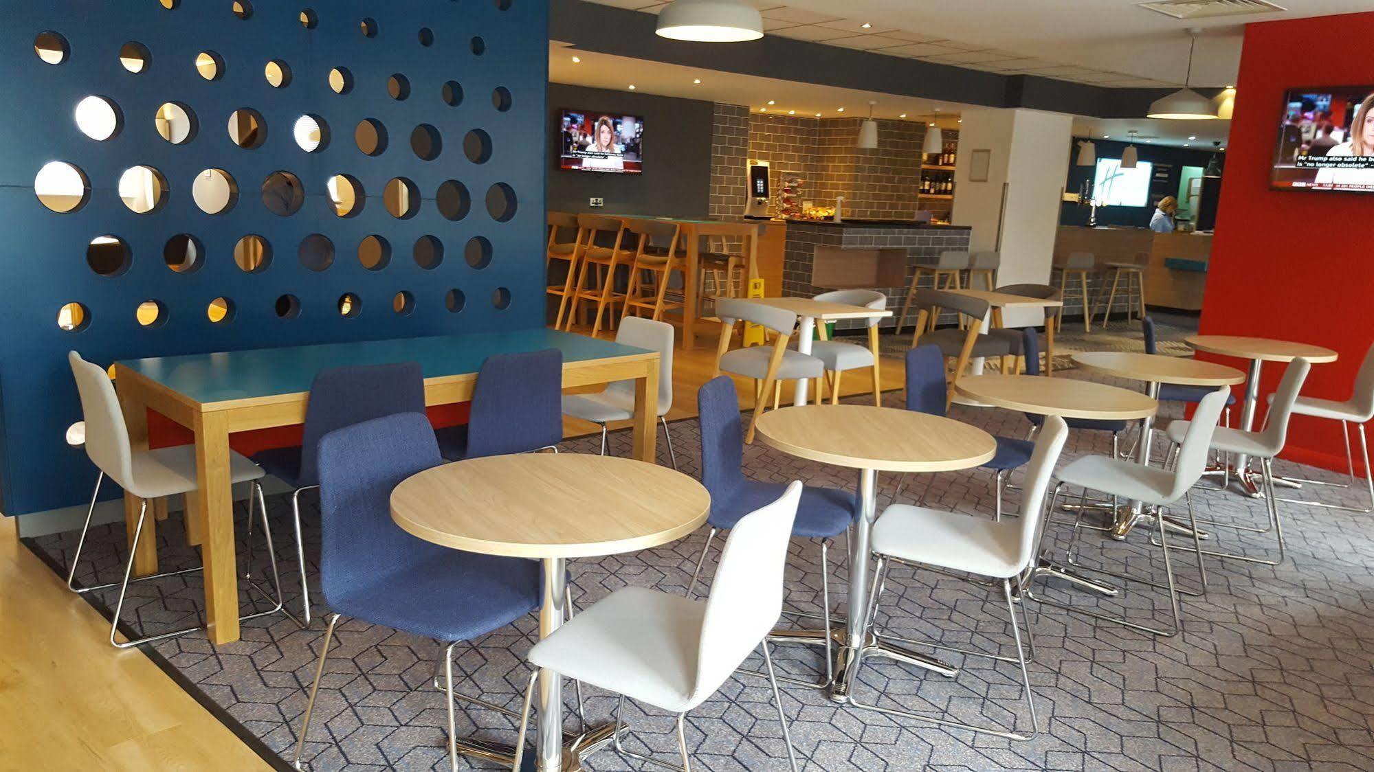Отель Express Gunwharf Quays By Ihg